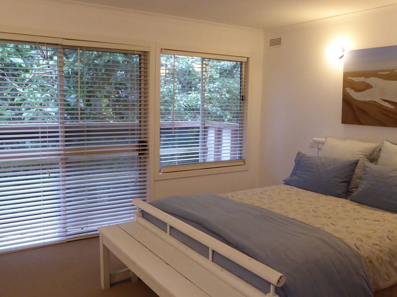 109 Hazel Road, Kalimna VIC 3909