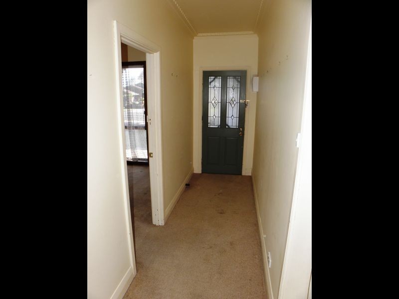 36 Carpenter Street, Lakes Entrance VIC 3909