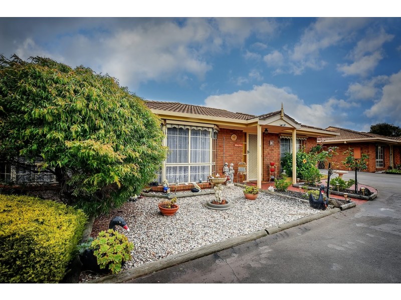 2/9 Bills Street, Lakes Entrance VIC 3909