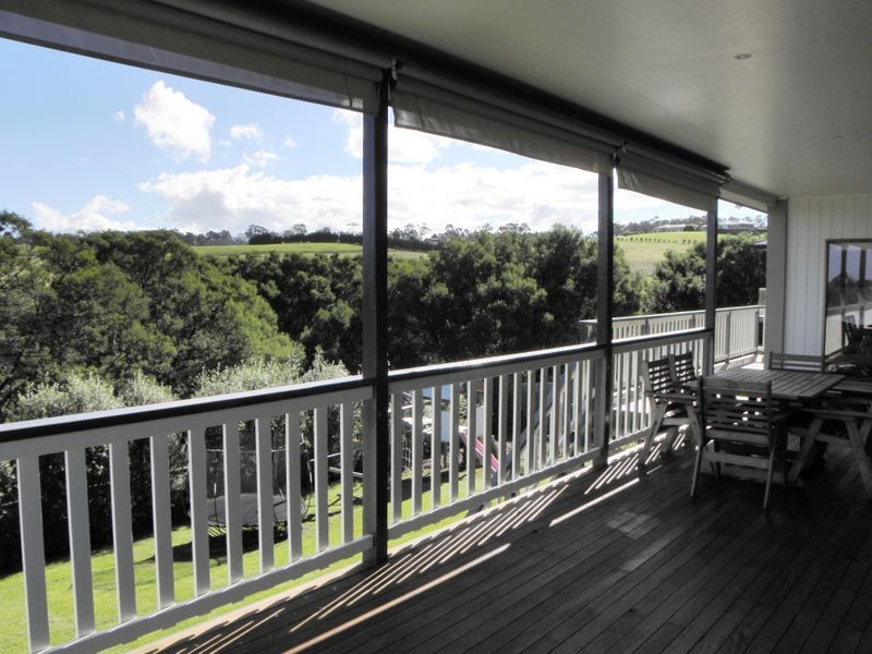 28 Norman Court, Lakes Entrance VIC 3909