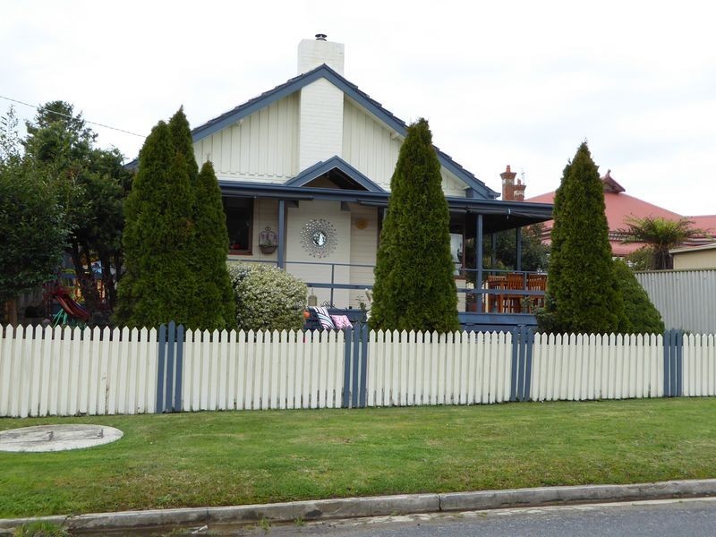 62 Forest Road, Orbost VIC 3888