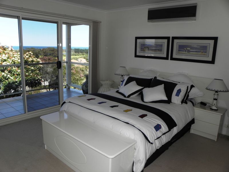 7 Merindah Court, Lakes Entrance VIC 3909