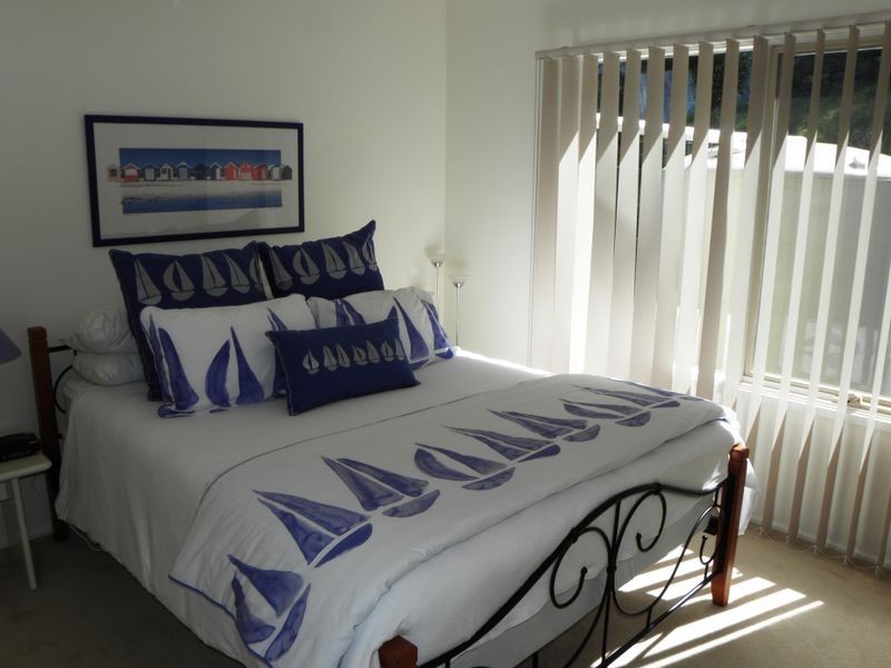 7 Merindah Court, Lakes Entrance VIC 3909