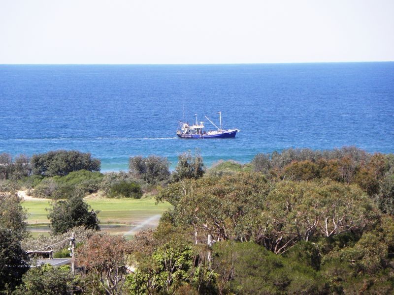 7 Merindah Court, Lakes Entrance VIC 3909