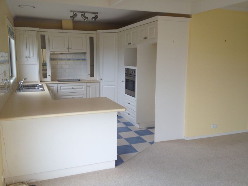 17 Cross Street, Lake Tyers Beach VIC 3909