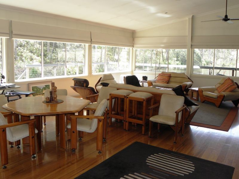 2380 Princes Highway, Lakes Entrance VIC 3909