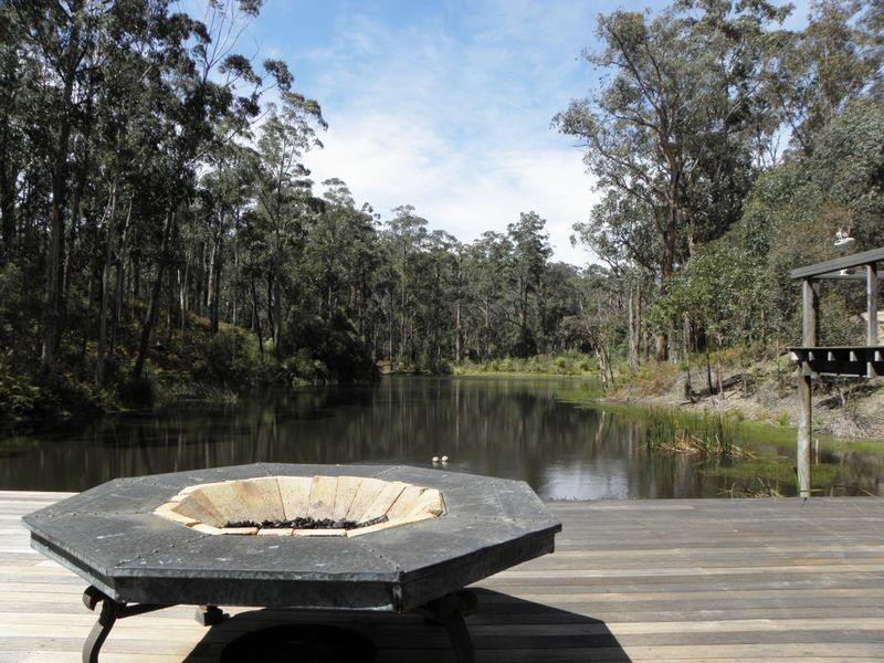 2380 Princes Highway, Lakes Entrance VIC 3909