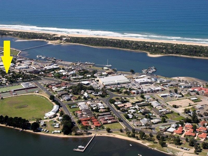 2/35 Church Street, Lakes Entrance VIC 3909