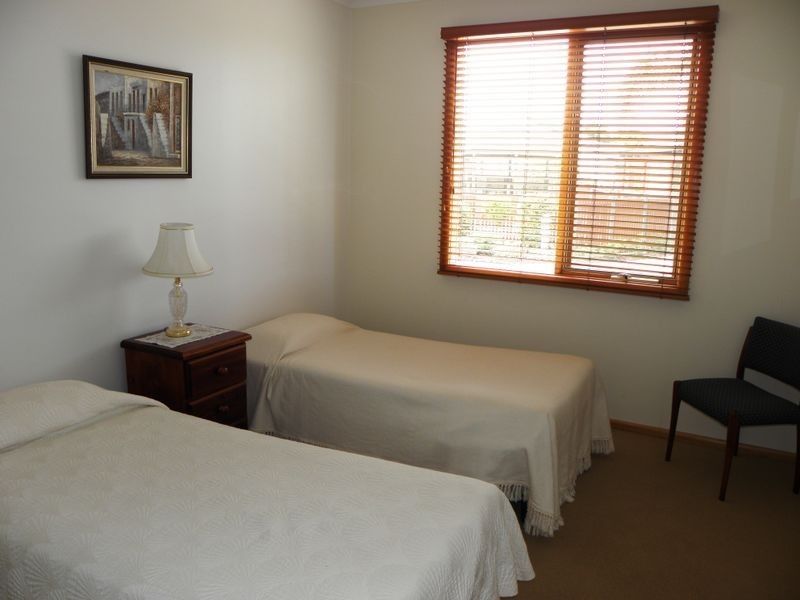 2/35 Church Street, Lakes Entrance VIC 3909