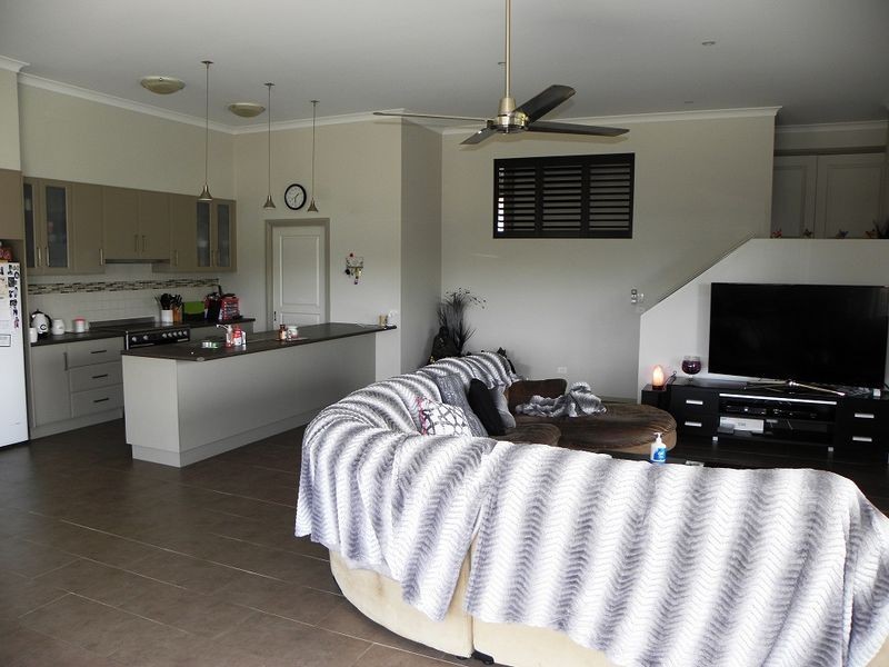 2 Leurimah Court, Kalimna VIC 3909