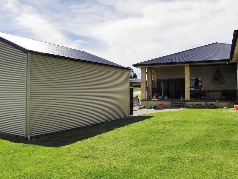 2 Leurimah Court, Kalimna VIC 3909