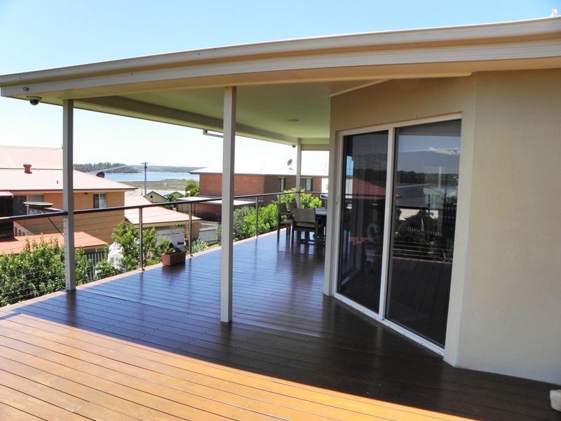 12 Davernport Drive, Lake Tyers Beach VIC 3909