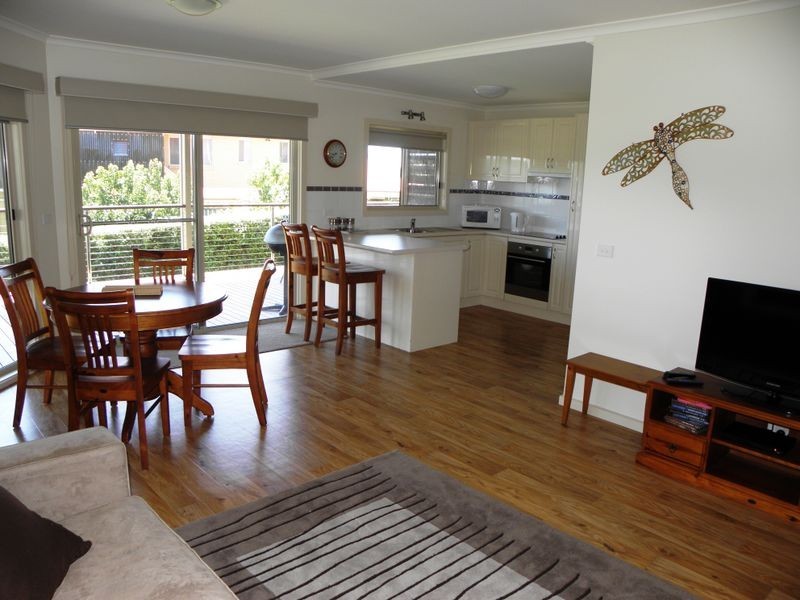 12 Davernport Drive, Lake Tyers Beach VIC 3909