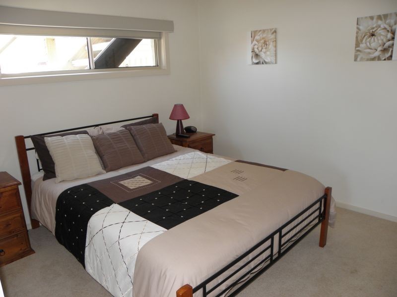 12 Davernport Drive, Lake Tyers Beach VIC 3909