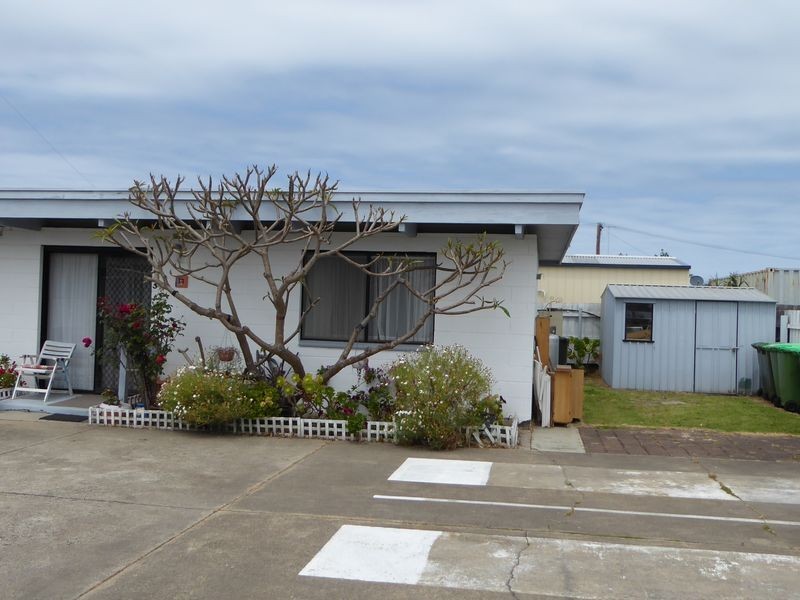 3/45 Carpenter Street, Lakes Entrance VIC 3909