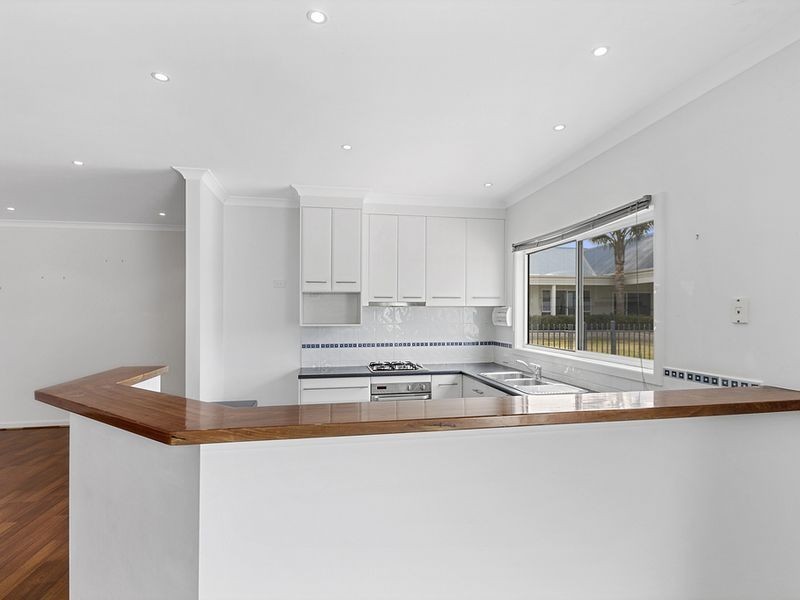 129 Palmers Road, Lakes Entrance VIC 3909