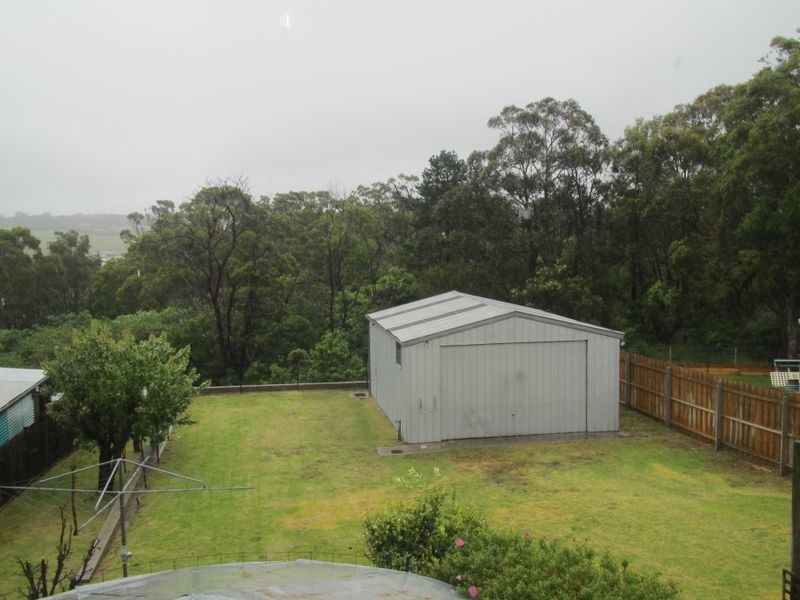 49 Oceanview Parade, Lakes Entrance VIC 3909