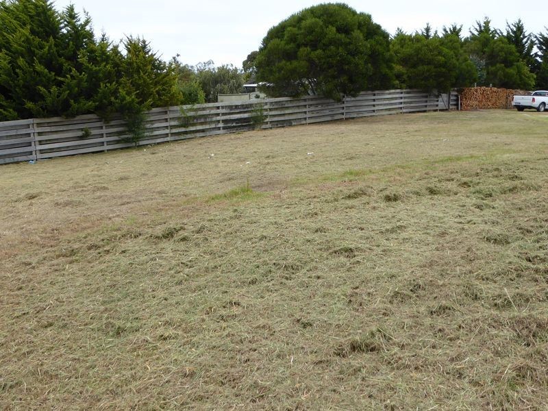 22 Tower Hill Court, Kalimna VIC 3909