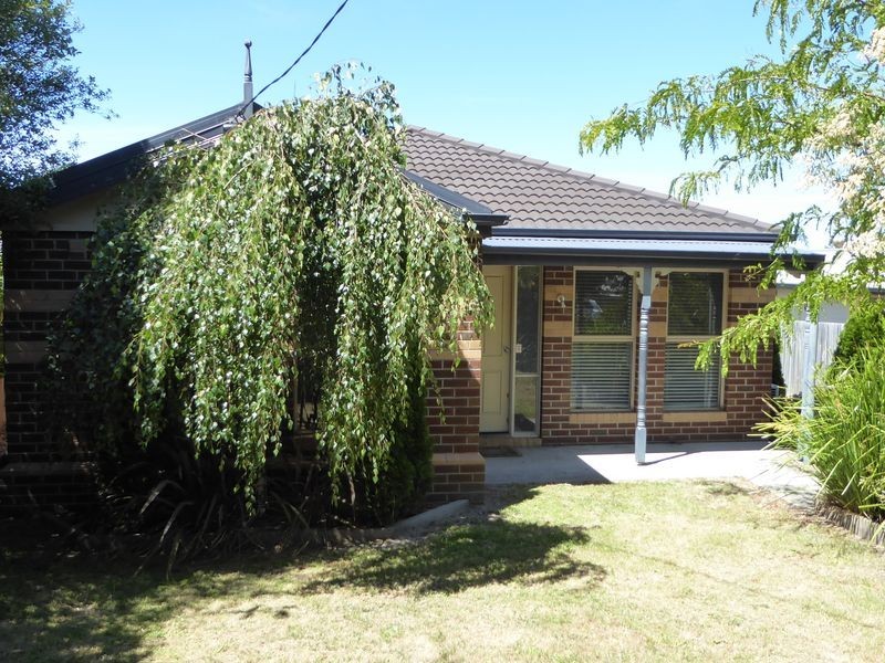 21 Mist Street, Lakes Entrance VIC 3909