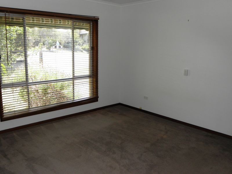 47 O’Neills Road, Lakes Entrance VIC 3909