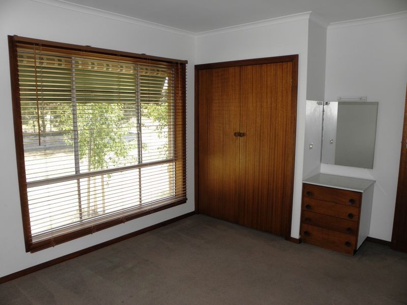 47 O’Neills Road, Lakes Entrance VIC 3909