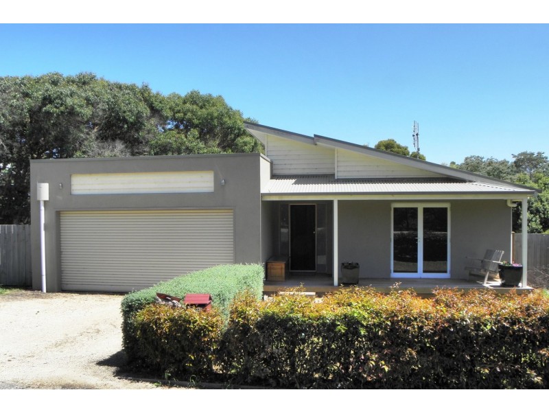 495 Lake Tyers Beach Road, Lake Tyers Beach VIC 3909