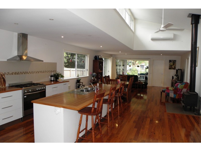 495 Lake Tyers Beach Road, Lake Tyers Beach VIC 3909