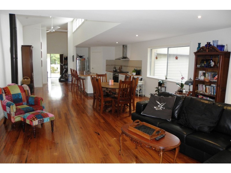 495 Lake Tyers Beach Road, Lake Tyers Beach VIC 3909