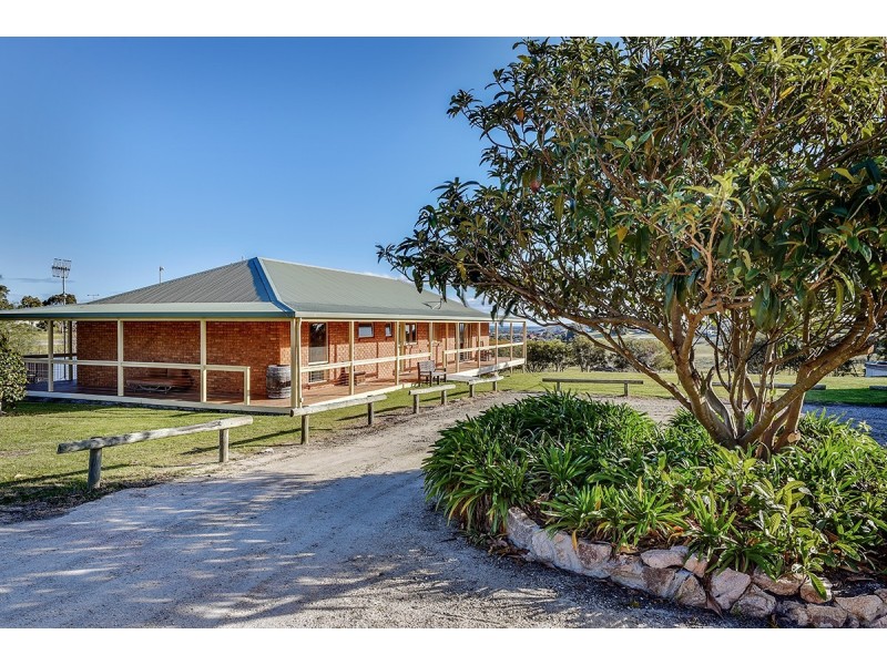107 Palmers Road, Lakes Entrance VIC 3909