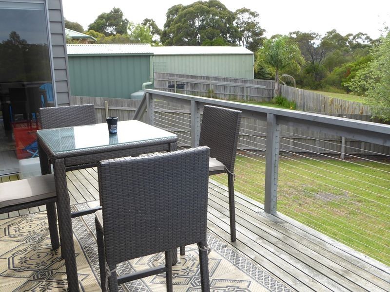 26 Hunters Lane, Kalimna VIC 3909