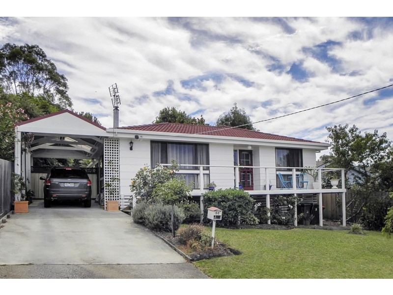 68 O’Neills Road, Lakes Entrance VIC 3909