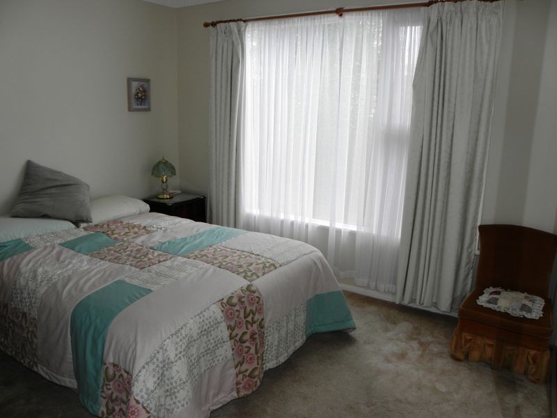 6 Macrae Court, Lakes Entrance VIC 3909