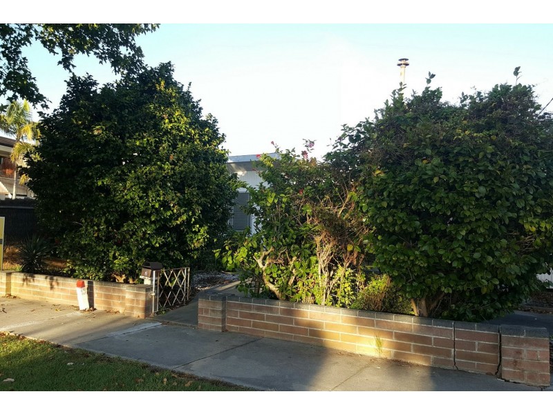 3 Whiters Street, Lakes Entrance VIC 3909