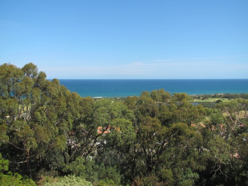 30 Oceanview Parade, Lakes Entrance VIC 3909