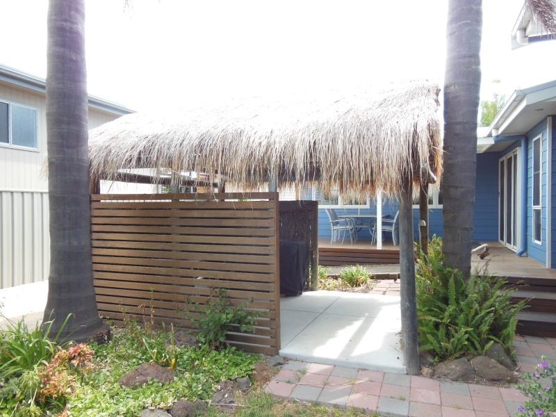 3 Merrangbaur Street, Lakes Entrance VIC 3909