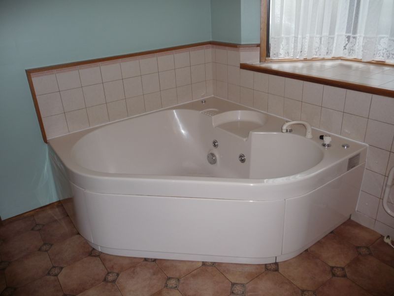 1/8 Orme Street, Lakes Entrance VIC 3909