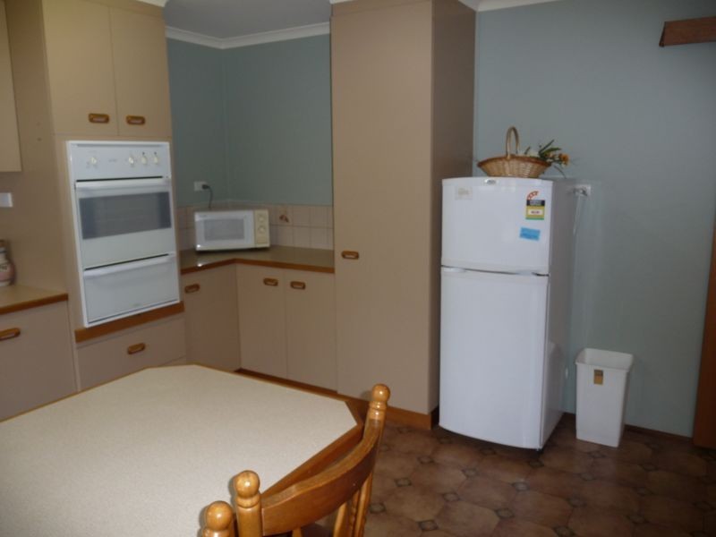 1/8 Orme Street, Lakes Entrance VIC 3909