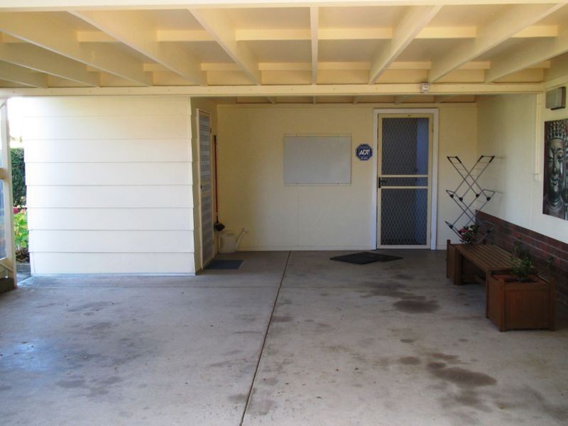 25 O’Neills Road, Lakes Entrance VIC 3909