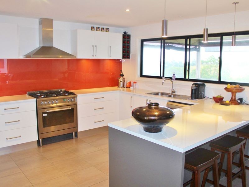 47 Country Club Drive, Lakes Entrance VIC 3909