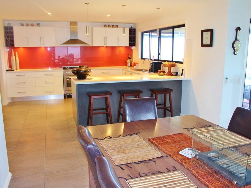 47 Country Club Drive, Lakes Entrance VIC 3909