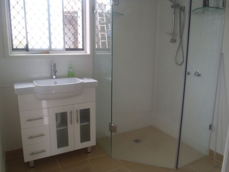 21 Daniel Street, Lakes Entrance VIC 3909