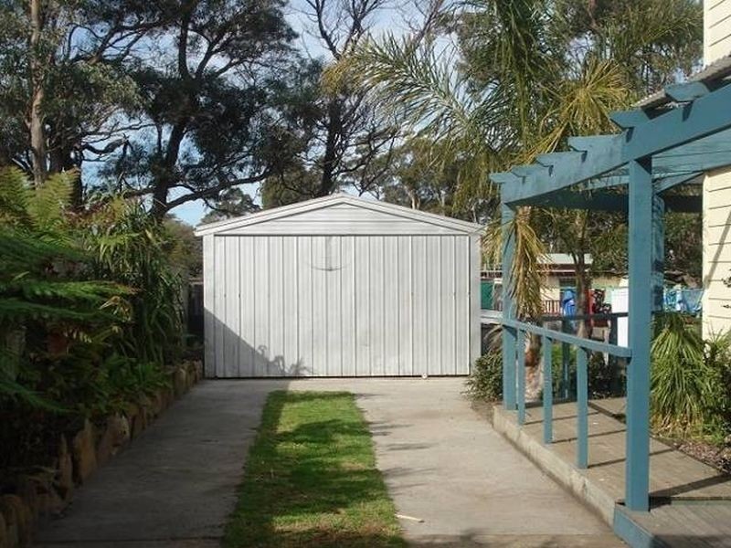 54 McCullough Street, Lakes Entrance VIC 3909
