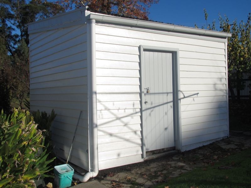 13 Old Buchan Road, Nowa Nowa VIC 3887