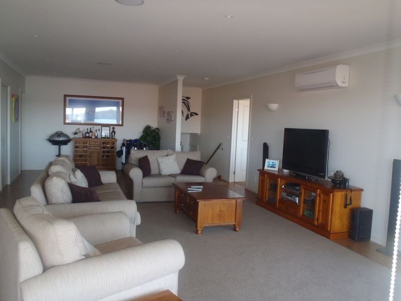 12 Davernport Drive, Lake Tyers Beach VIC 3909