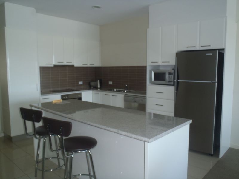 Apartment 2/247 Esplanade, Lakes Entrance VIC 3909