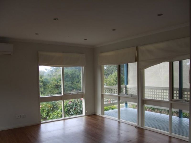 51 Beveridges Road, Lakes Entrance VIC 3909