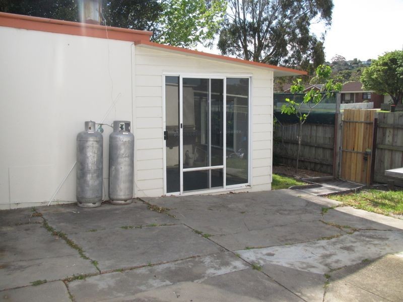 30 Coates Road, Lakes Entrance VIC 3909