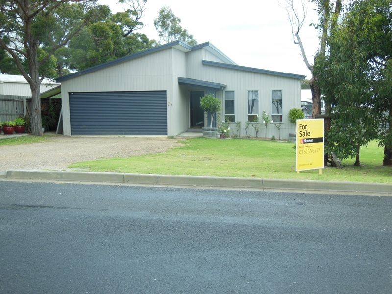 74 Gold Ring Road, Lakes Entrance VIC 3909