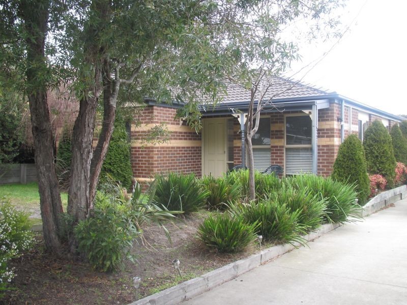 21 Mist Street, Lakes Entrance VIC 3909
