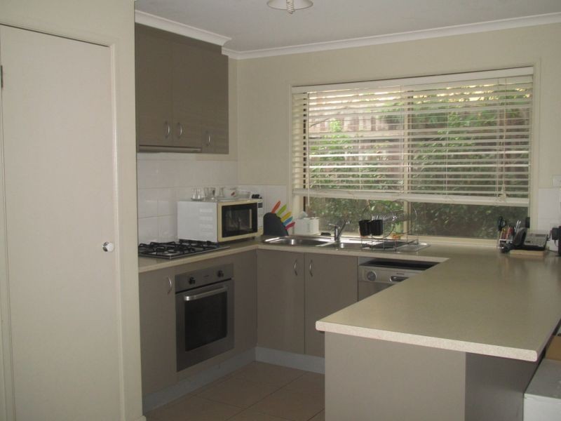 21 Mist Street, Lakes Entrance VIC 3909